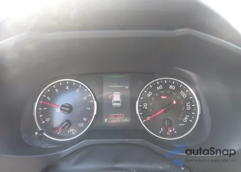 2021 Toyota Rav4 Le z USA, uszkodzony, nr VIN 2T3H1RFV2MW142052